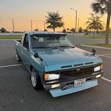 1989 Nissan Hardbody D21 King Cab 5 Speed