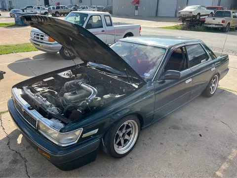 1989 Nissan Laurel C33
