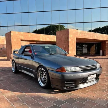 1989 Nissan Skyline R32