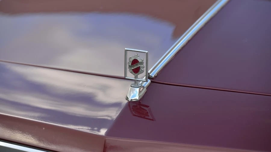 1989 Oldsmobile Custom Cruiser - Image 11 of 20