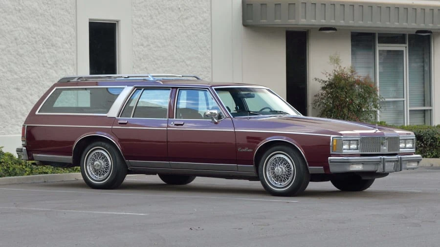1989 Oldsmobile Custom Cruiser - Image 12 of 20