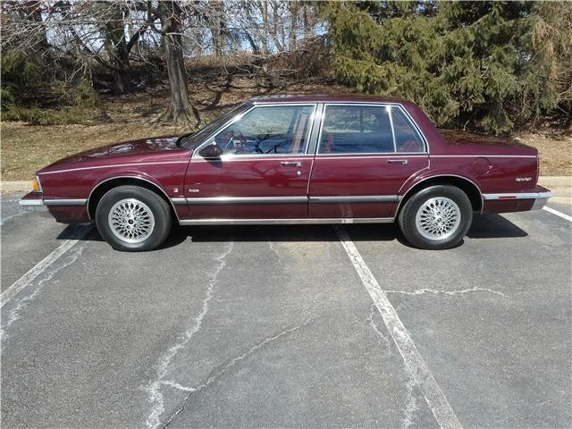 1989 Oldsmobile 88 - Image 9 of 12