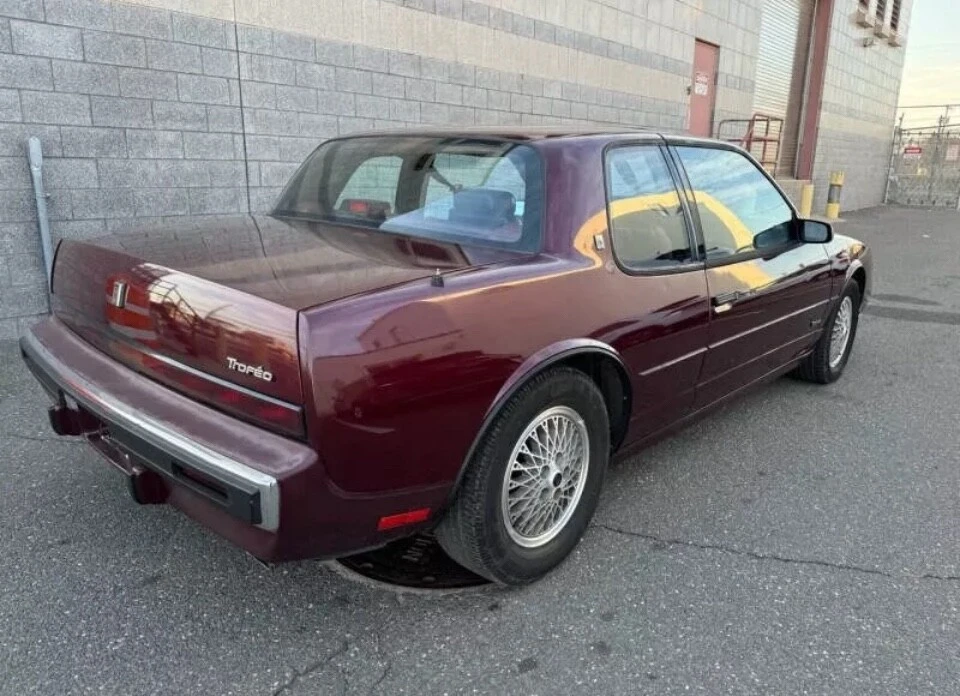 1989 Oldsmobile Toronado - Image 5 of 20