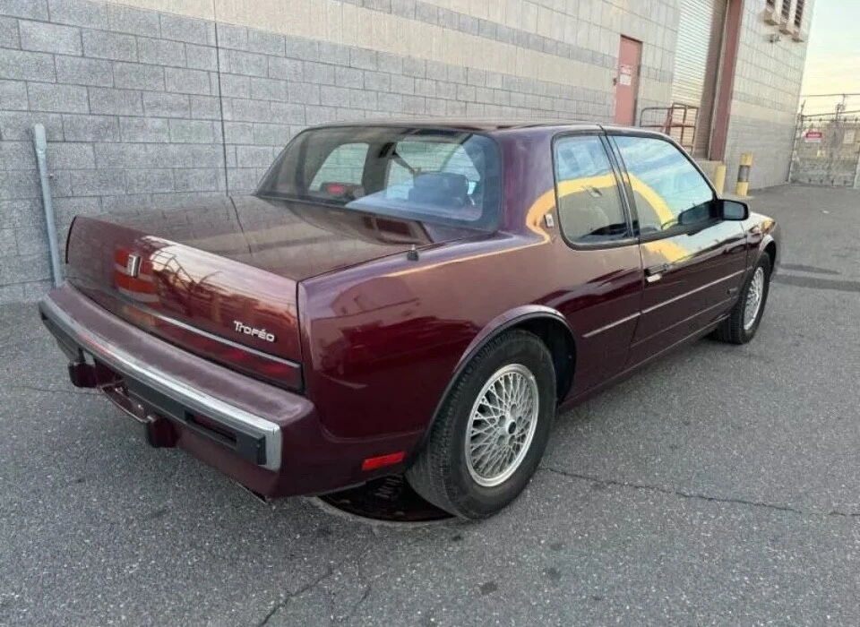 1989 Oldsmobile Toronado - Image 7 of 20
