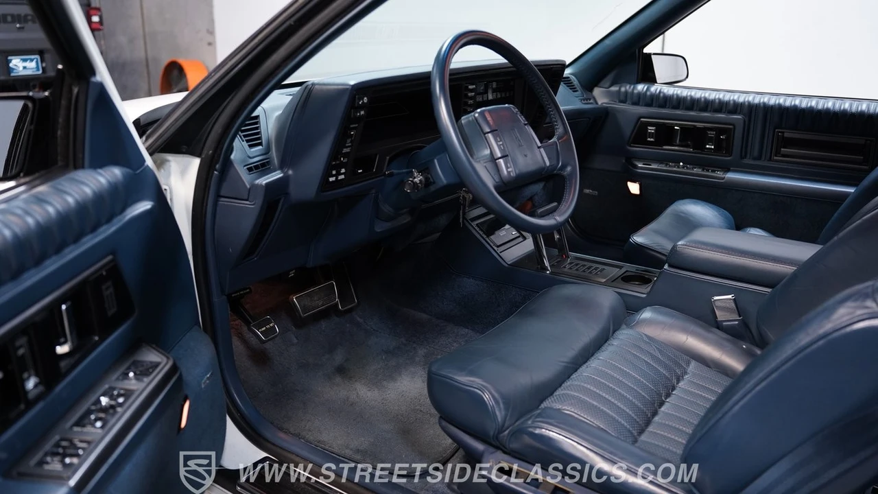 1989 Oldsmobile Toronado - Image 5 of 12