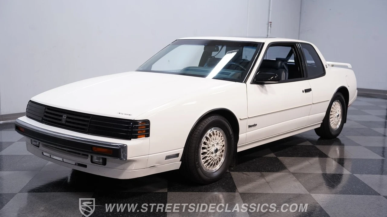1989 Oldsmobile Toronado - Image 7 of 12