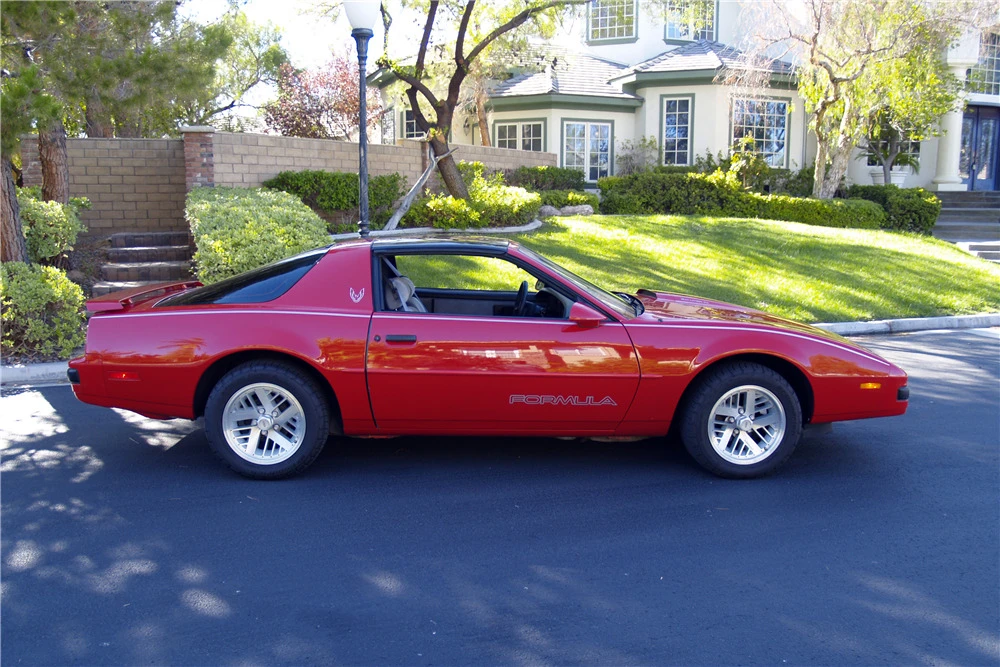 1989 Pontiac Firebird 3rd Gen - Image 5 of 5