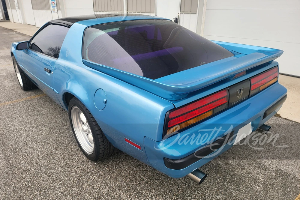 1989 Pontiac Firebird 3rd Gen - Image 9 of 10