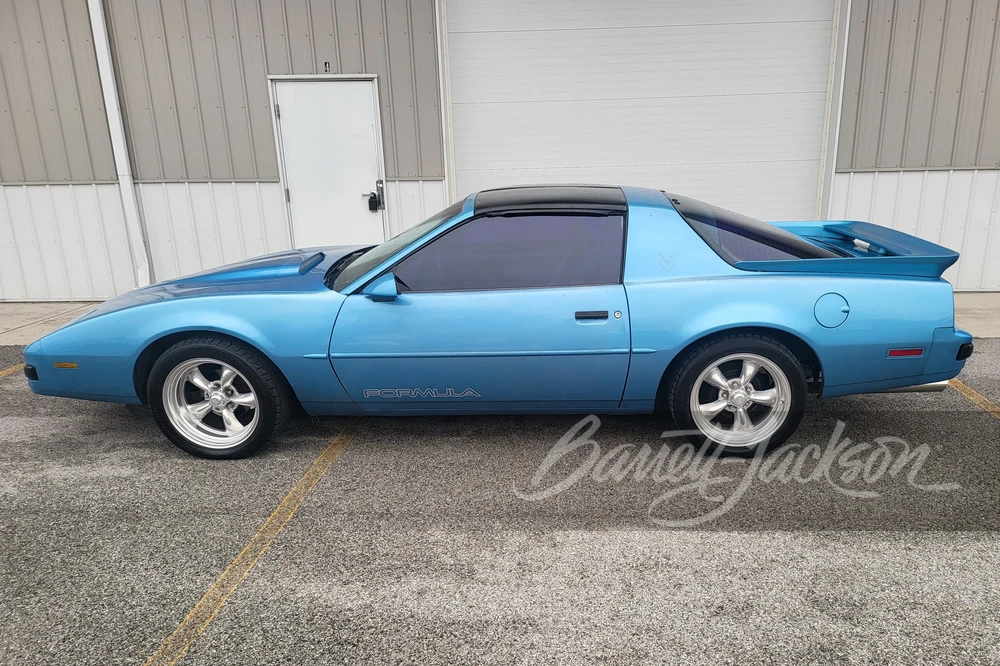 1989 Pontiac Firebird 3rd Gen - Image 10 of 10