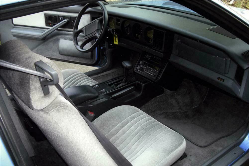 1989 Pontiac Firebird 3rd Gen - Image 4 of 5