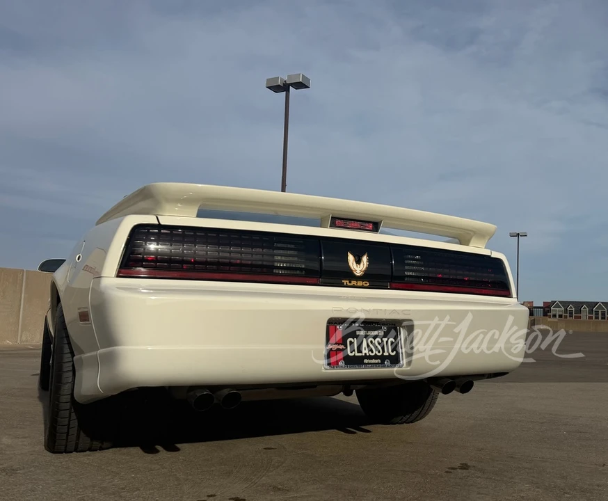 1989 Pontiac Firebird Trans Am 3rd Gen - Image 12 of 31