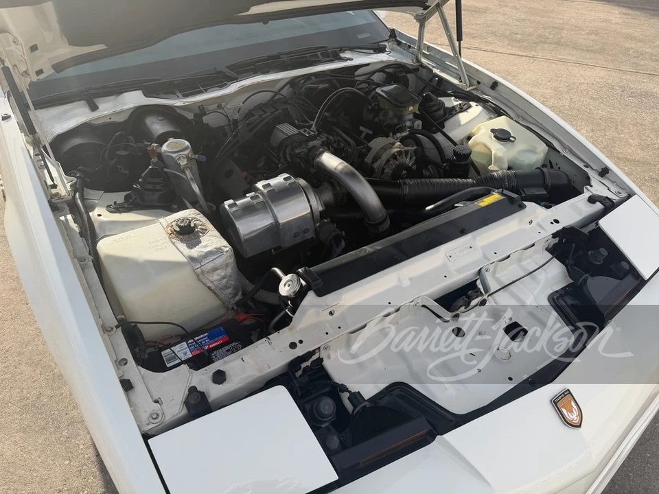 1989 Pontiac Firebird Trans Am 3rd Gen - Image 17 of 31
