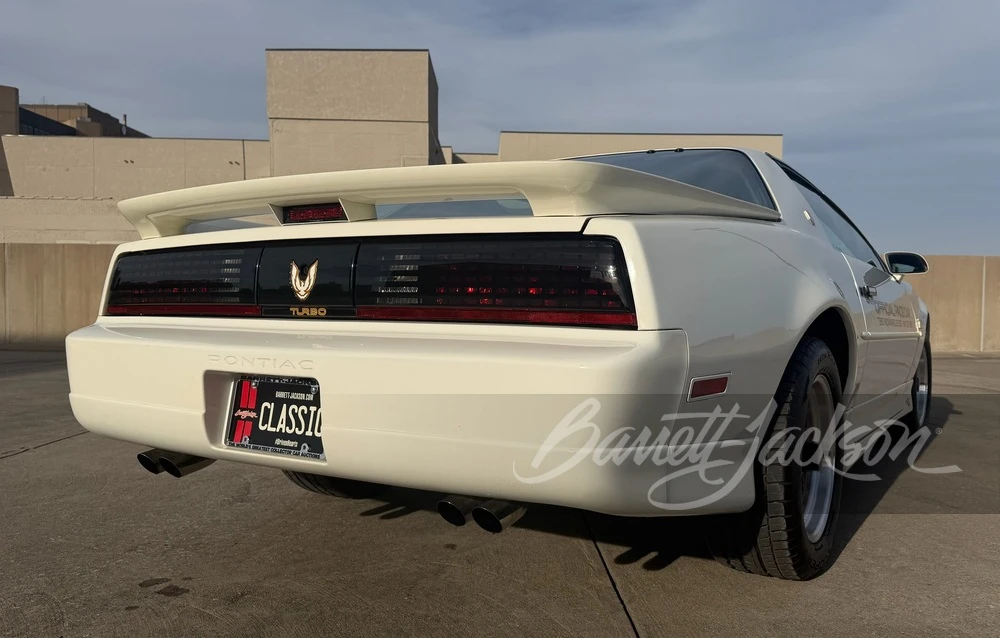 1989 Pontiac Firebird Trans Am 3rd Gen - Image 18 of 31
