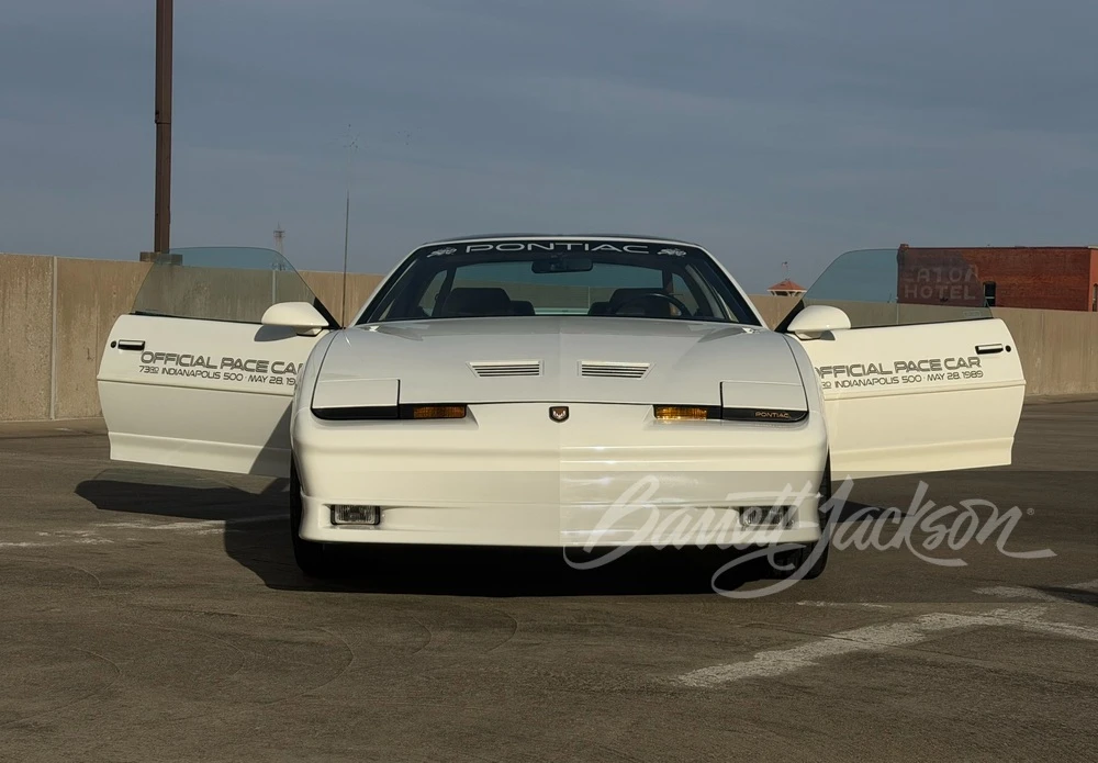 1989 Pontiac Firebird Trans Am 3rd Gen - Image 19 of 31