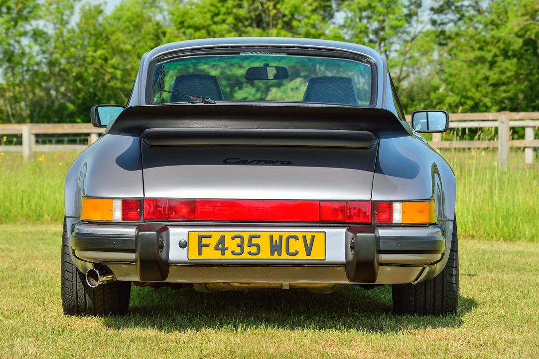 1989 Porsche 911 Carrera 3.2 - Image 8 of 31