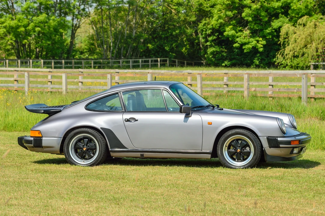 1989 Porsche 911 Carrera 3.2 - Image 14 of 31
