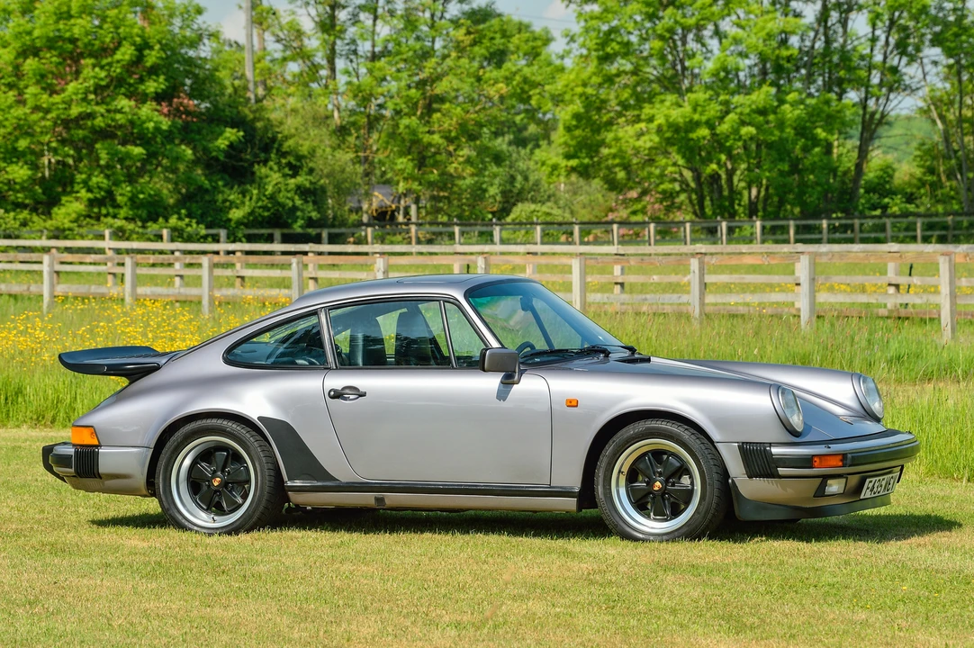 1989 Porsche 911 Carrera 3.2 - Image 17 of 31