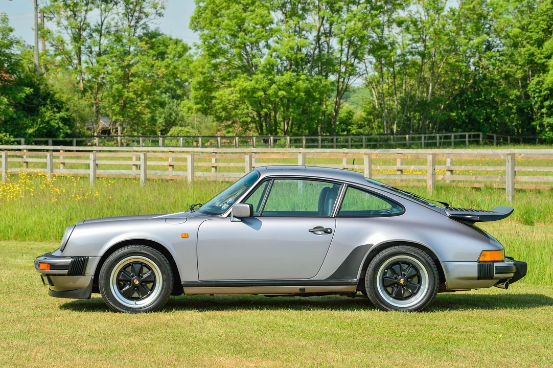 1989 Porsche 911 Carrera 3.2 - Image 10 of 31