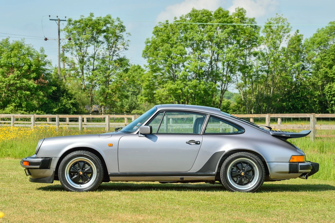 1989 Porsche 911 Carrera 3.2 - Image 24 of 31