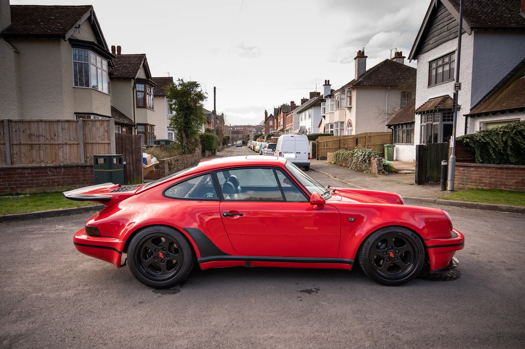 1989 Porsche 911 Carrera 3.2 - Image 9 of 31