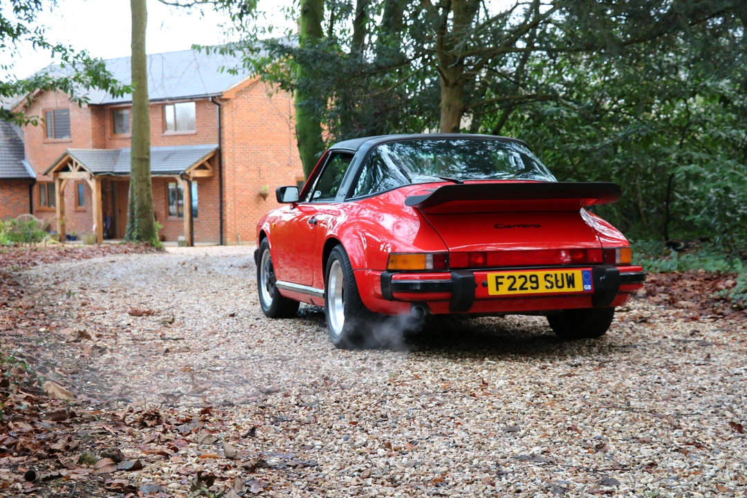 1989 Porsche 911 Carrera 3.2 - Image 28 of 31