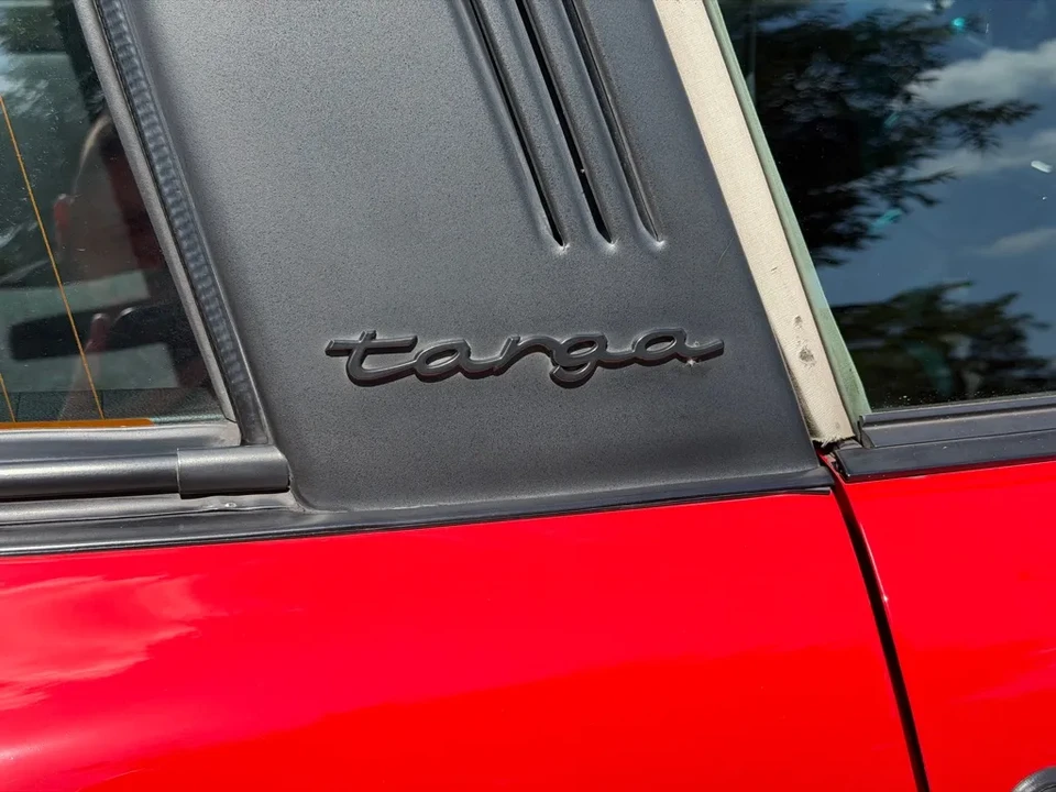 1989 Porsche 911 - Image 17 of 31