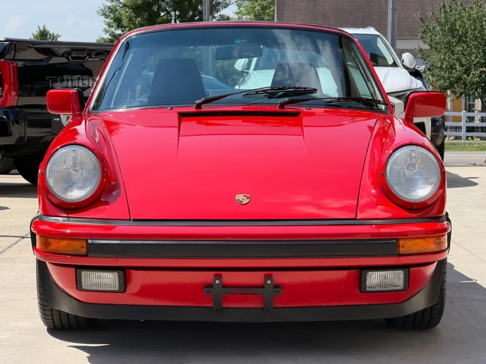 1989 Porsche 911 - Image 6 of 31