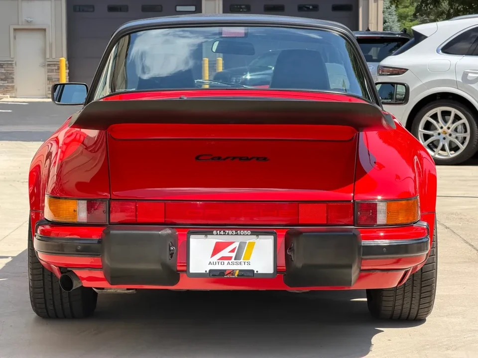 1989 Porsche 911 - Image 13 of 31
