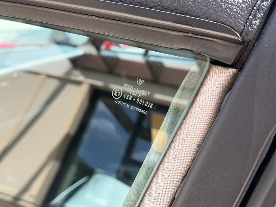 1989 Porsche 911 - Image 28 of 31