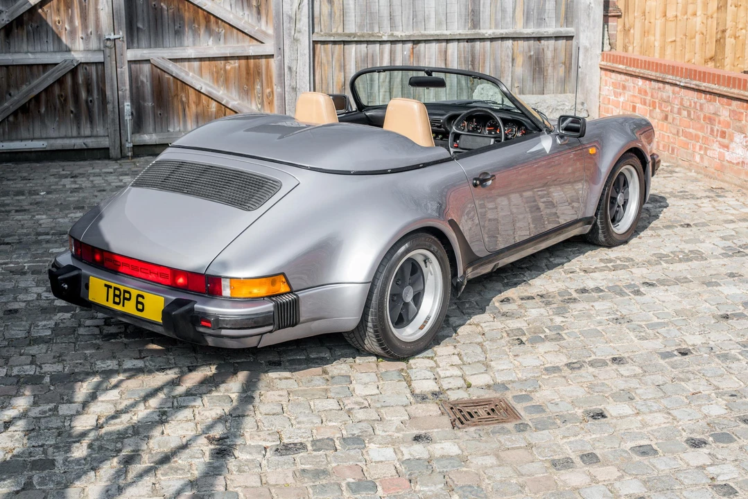 1989 Porsche 911 Carrera 3.2 - Image 9 of 31