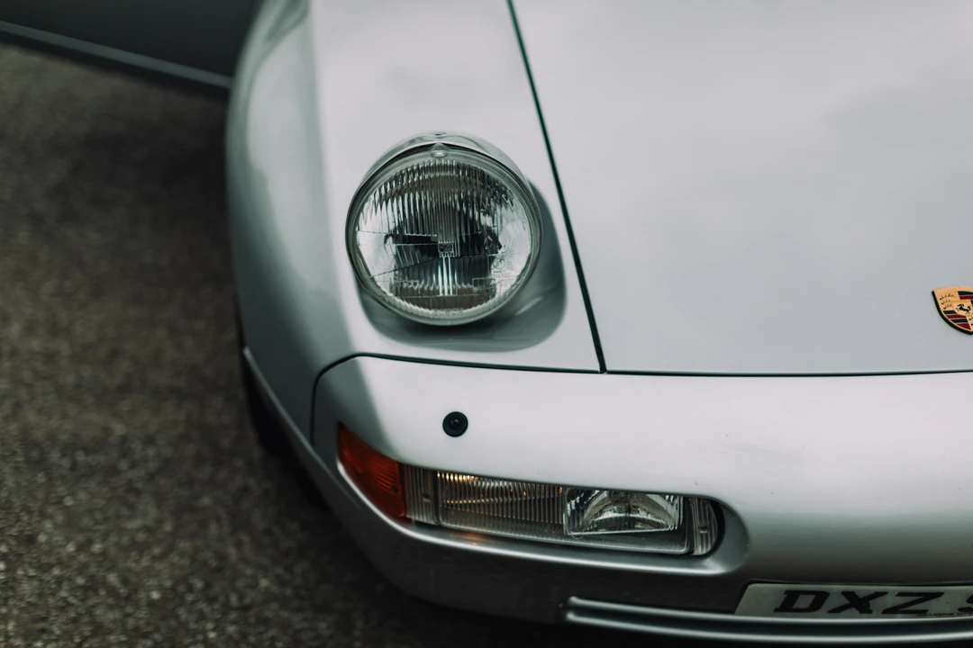 1989 Porsche 928 S4 - Image 24 of 31