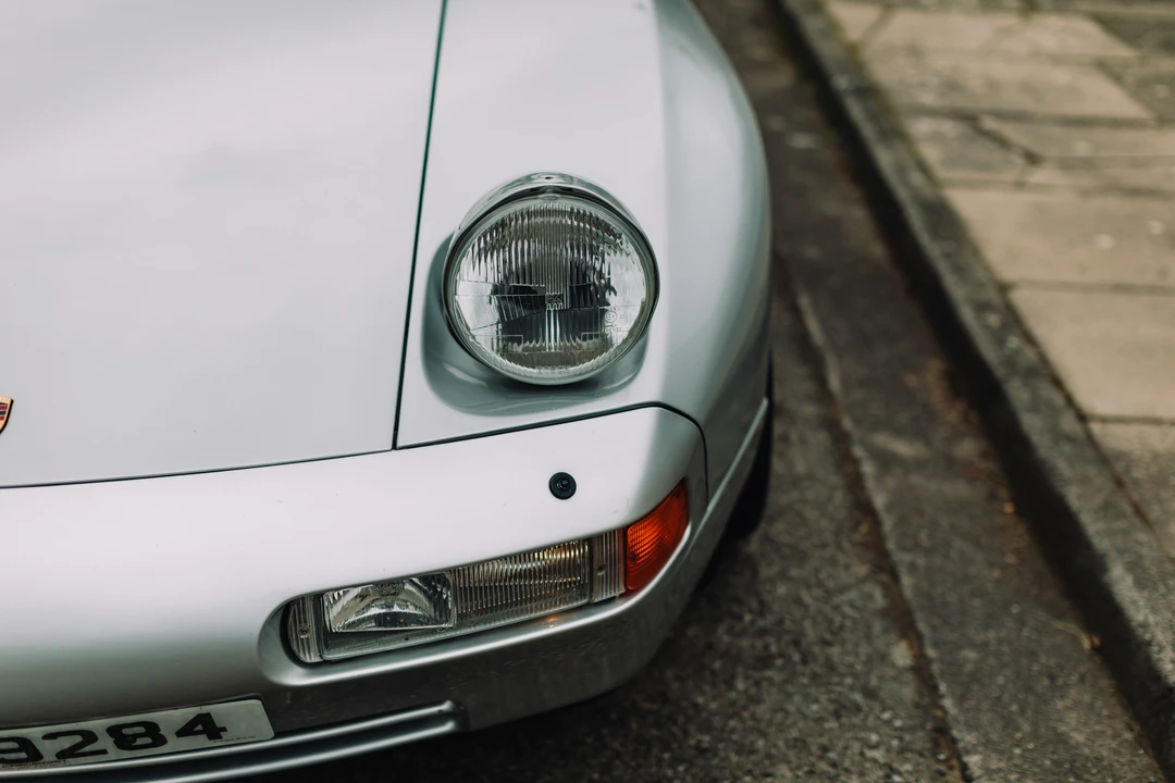 1989 Porsche 928 S4 - Image 25 of 31