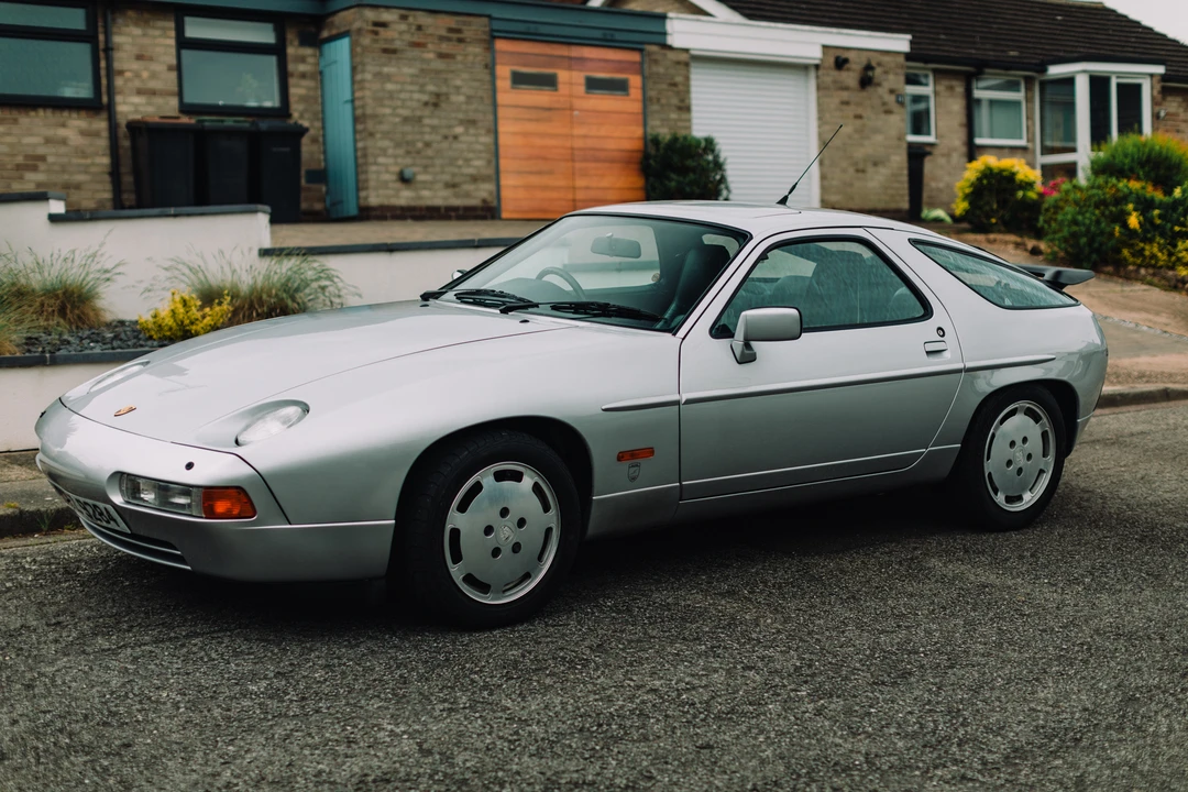 1989 Porsche 928 S4 - Image 4 of 31