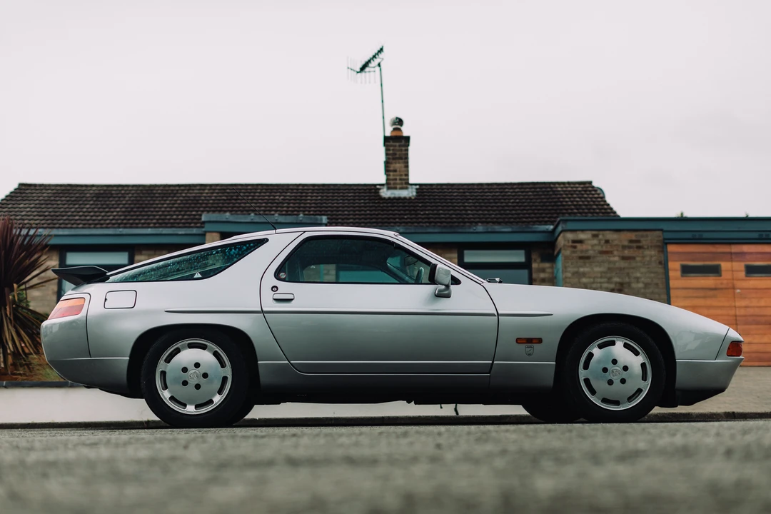 1989 Porsche 928 S4 - Image 19 of 31