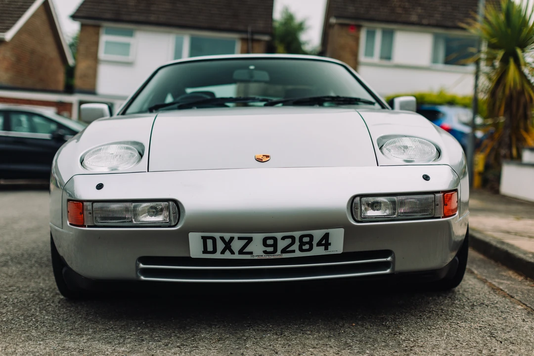 1989 Porsche 928 S4 - Image 12 of 31