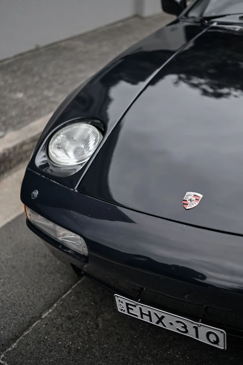 1989 Porsche 928 S4 - Image 8 of 31