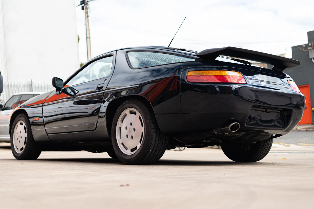 1989 Porsche 928 S4 - Image 25 of 31