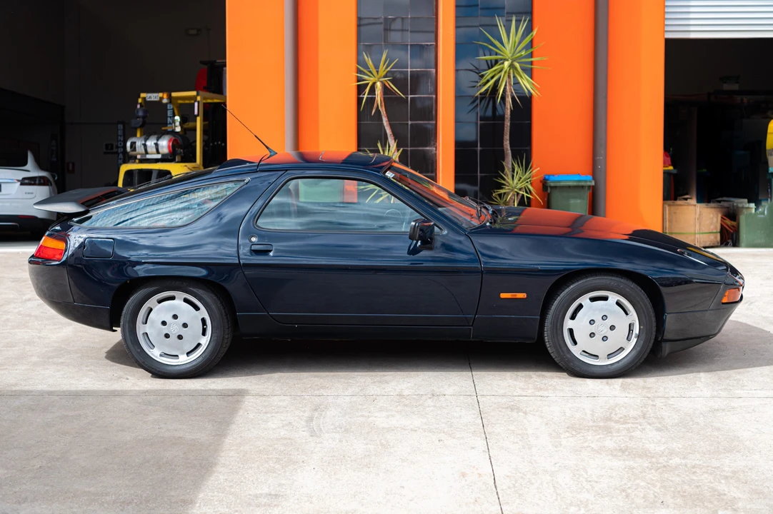 1989 Porsche 928 S4 - Image 31 of 31