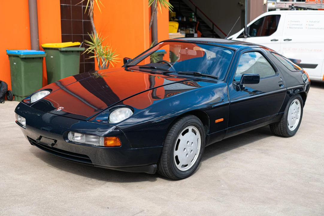 1989 Porsche 928 S4 - Image 10 of 31