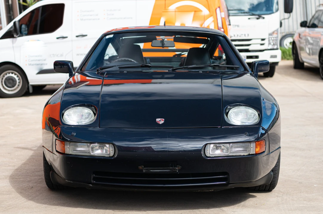 1989 Porsche 928 S4 - Image 16 of 31