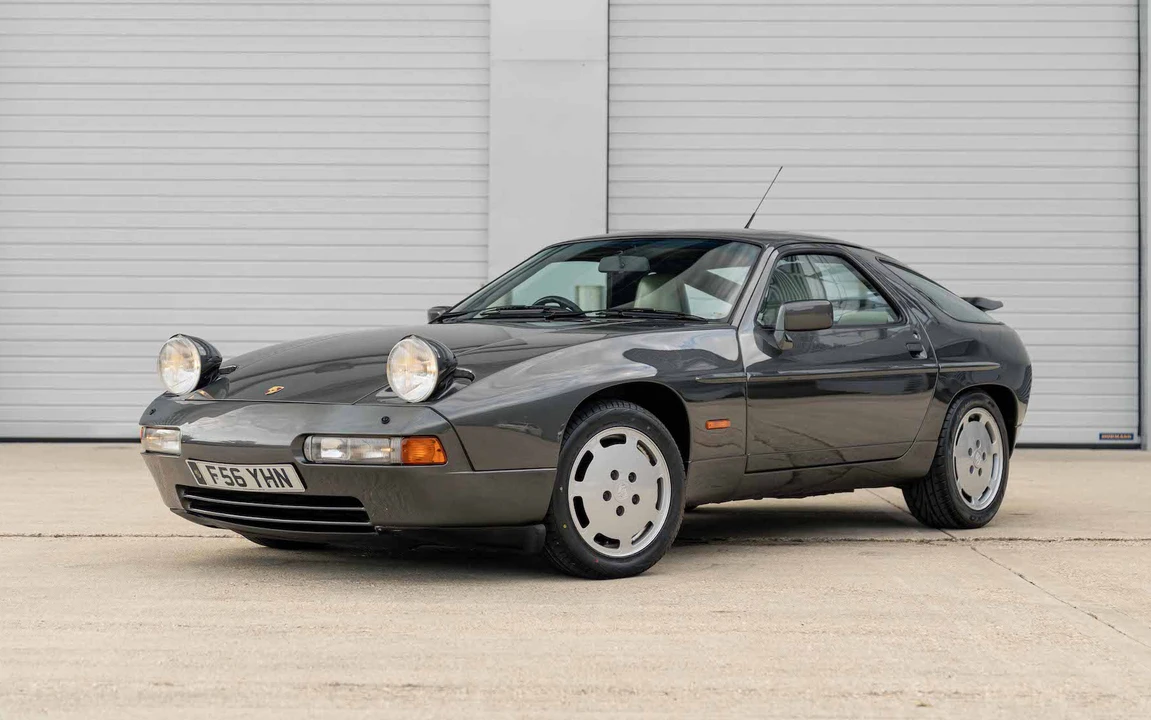 1989 Porsche 928 S4 - Image 2 of 31