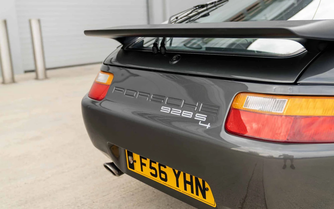 1989 Porsche 928 S4 - Image 25 of 31