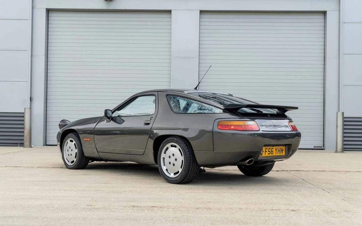 1989 Porsche 928 S4 - Image 18 of 31
