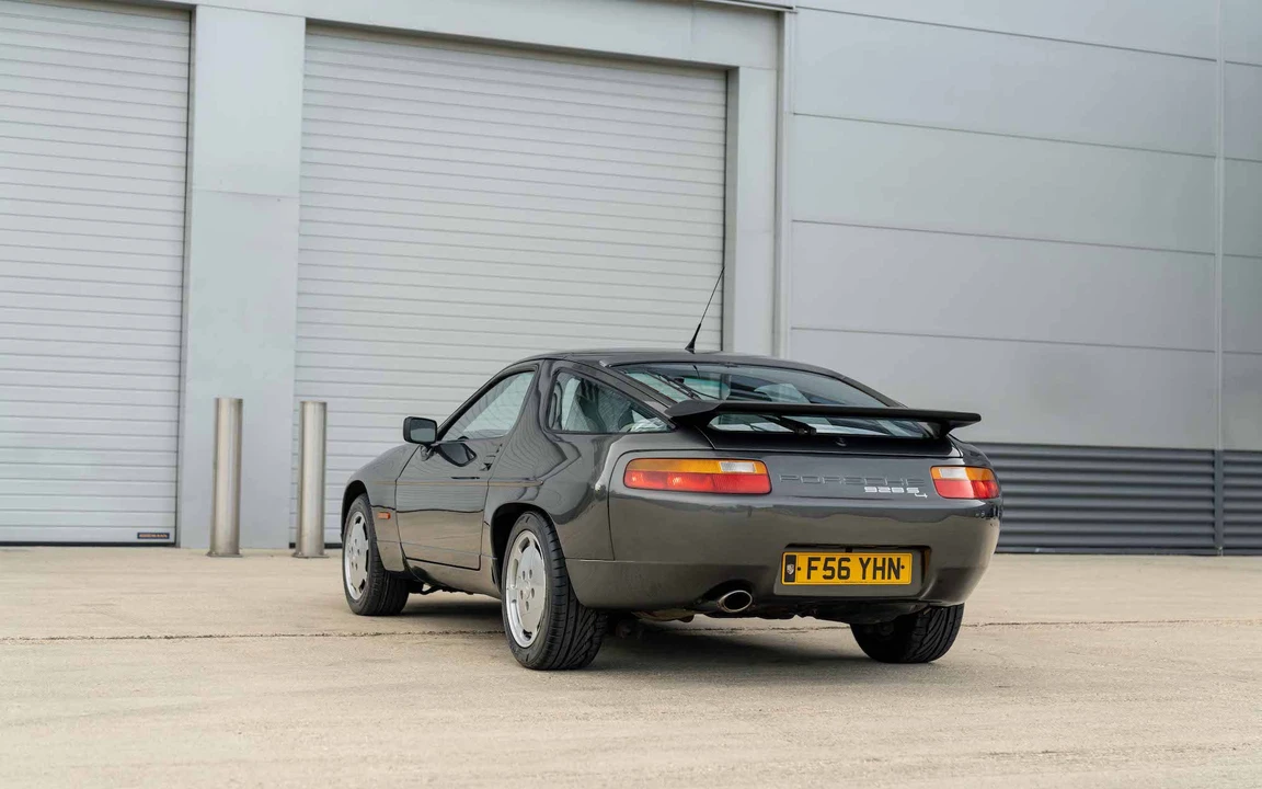 1989 Porsche 928 S4 - Image 8 of 31