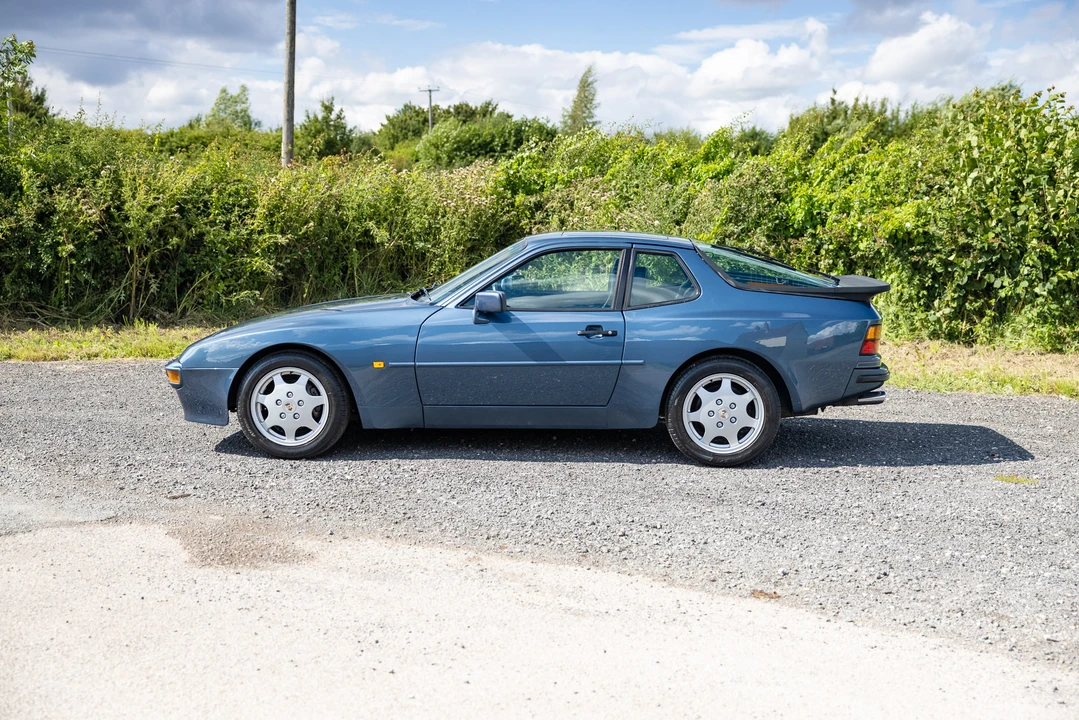 1989 Porsche 944 - Image 10 of 31