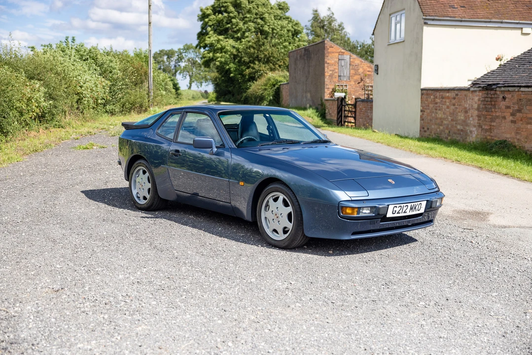 1989 Porsche 944 - Image 5 of 31