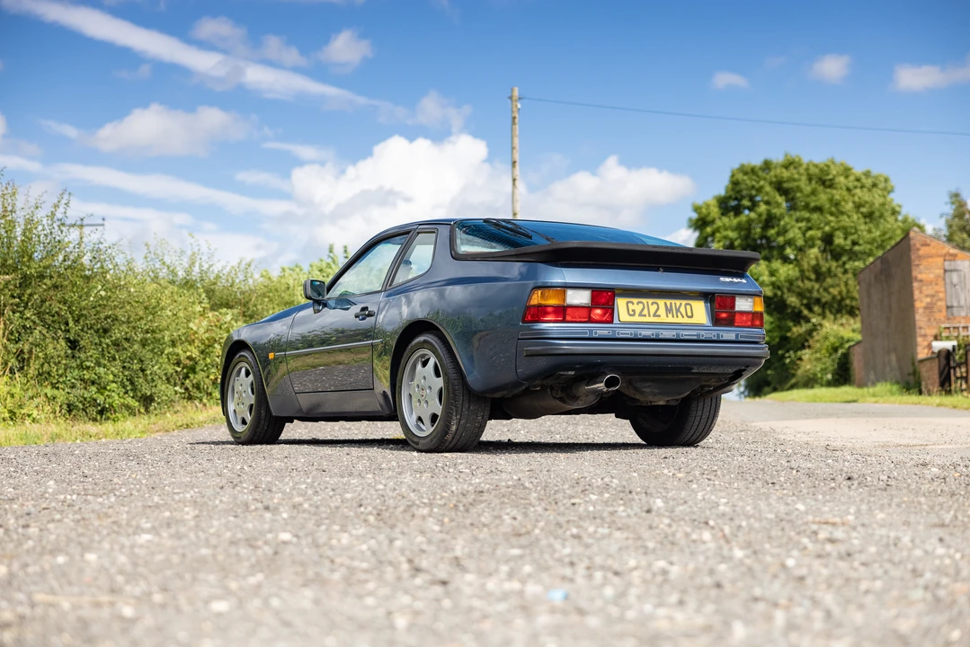 1989 Porsche 944 - Image 17 of 31