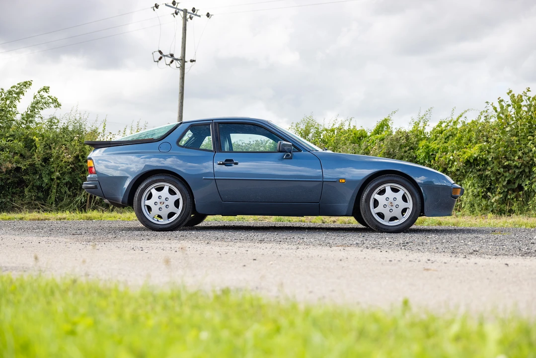 1989 Porsche 944 - Image 14 of 31