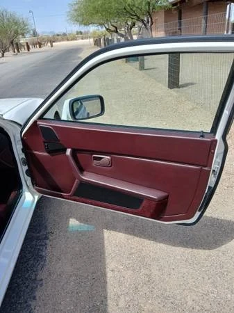 1989 Porsche 944 S2 - Image 8 of 18