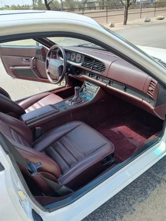 1989 Porsche 944 S2 - Image 10 of 18